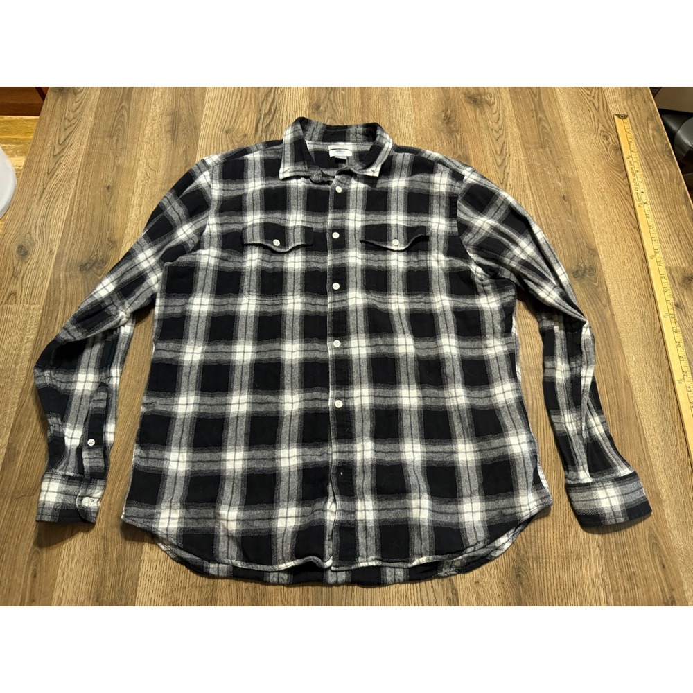 Old Navy Shirt Mens Size XL Black White Plaid Flannel Long Sleeve Slim Fit